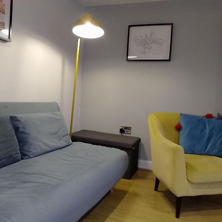 17 South Street Top Flat Скарборо Экстерьер фото